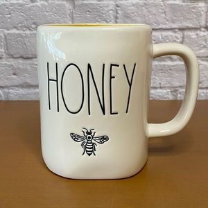 Honey Bee Rae Dunn Mug